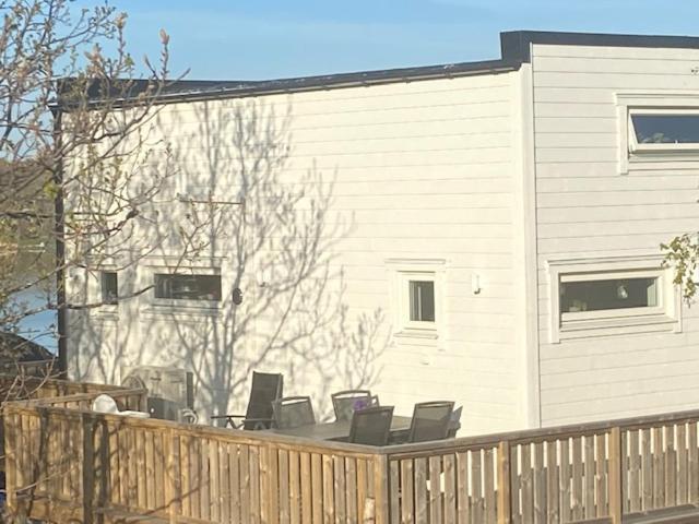 Mycket Trevlig Stuga Pa Braennoe Med Havsutsikt Branno Екстериор снимка